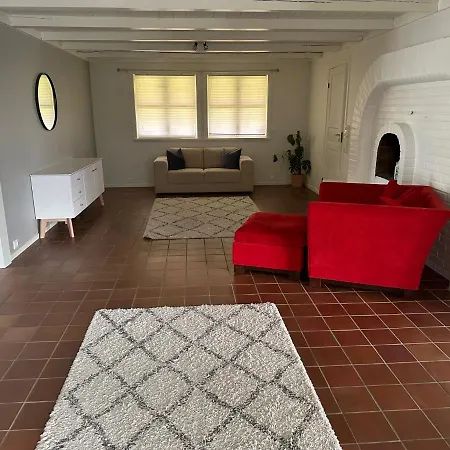 Villa Stor Sentralt Pa *
