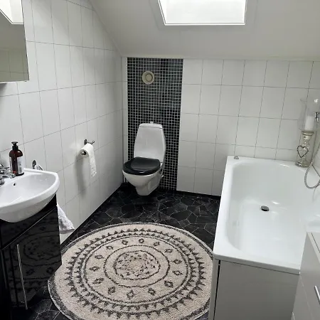 Stor Sentralt Pa Villa *